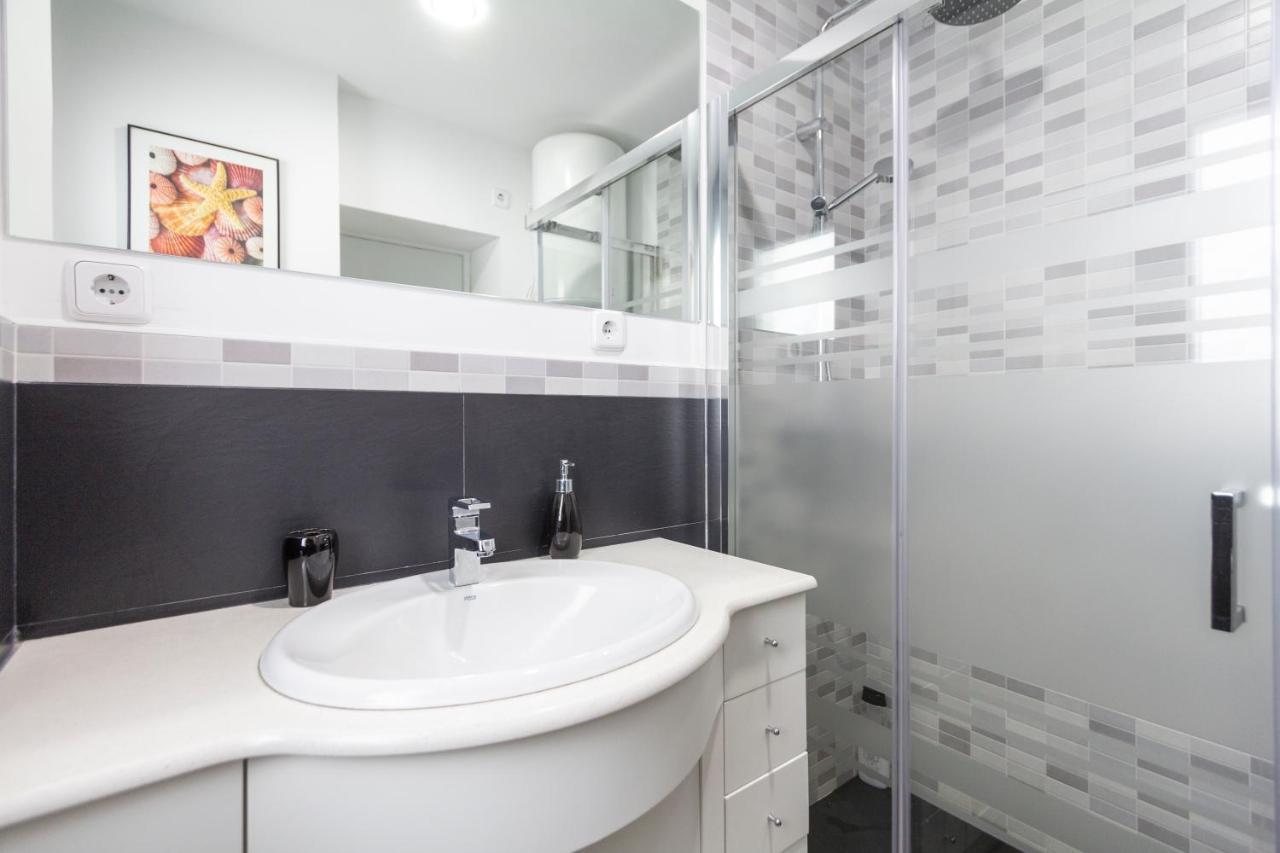 Chueca Apartment Madrid Ngoại thất bức ảnh